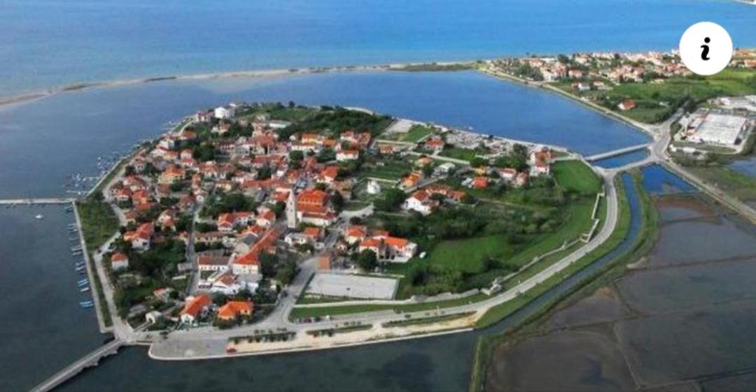 Apartmani Mira Nin Εξωτερικό φωτογραφία